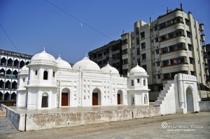 Shat Gambuj (seven dome) masjid, Mohammadpur, Dhaka